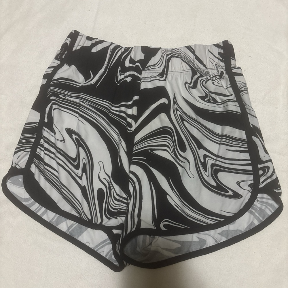 No Boundaries Monochrome Swirl Athletic Shorts